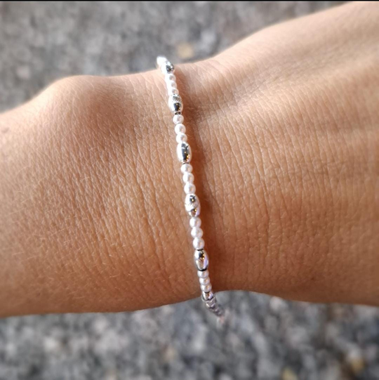 Pulseras perlitas con bolitas de plata 925