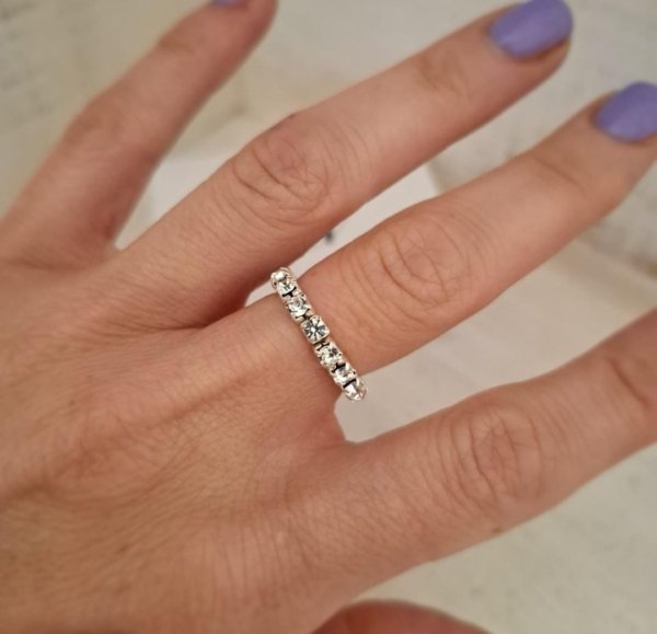 Anillo Simple con Strass