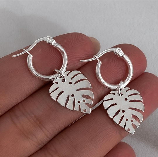 Argolla única forma de hoja1 Argolla Única Forma de Hoja - Acero Blanco