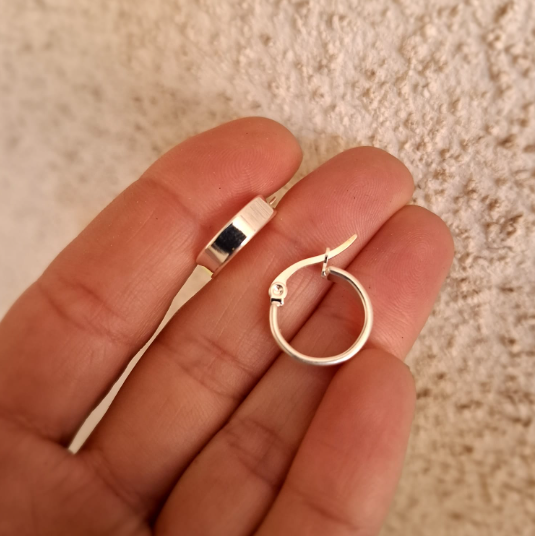 Argollas Cinta Pequeñas en Acero Blanco