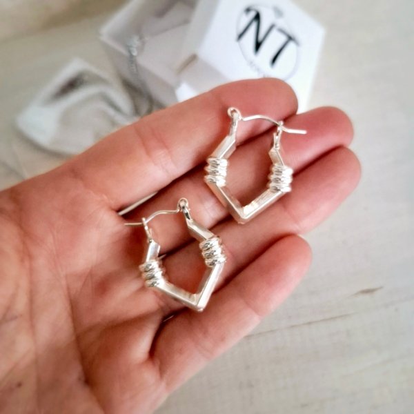 Argollas Infladas Hexagonal - Acero Blanco