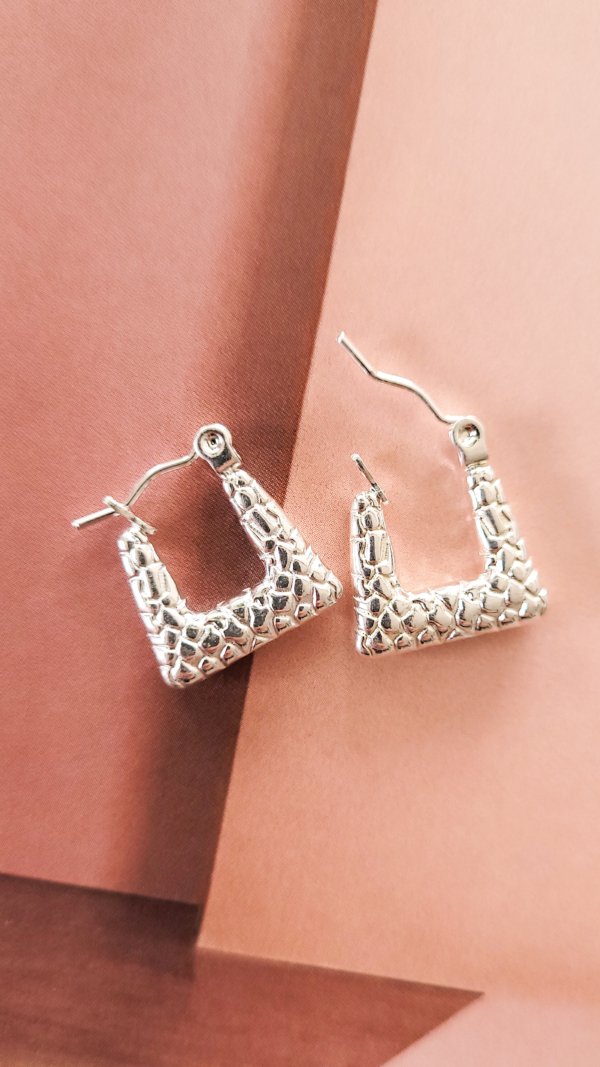 Argollas cuadradas labradas - Acero Blanco