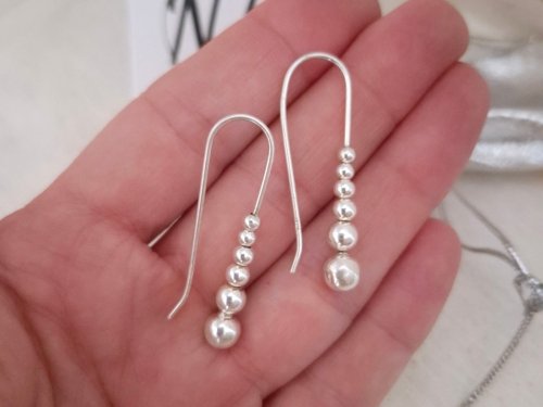 Aros Colgantes Bolitas Rígidas en Plata 925 Aros Colgantes Bolitas Rígidas - Plata 925