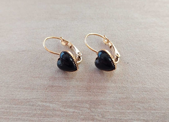 Aros Brisura Corazón Negro - Acero Dorado