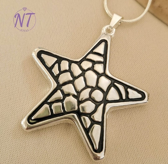 Dije Estrella en Acero Blanco Inflado