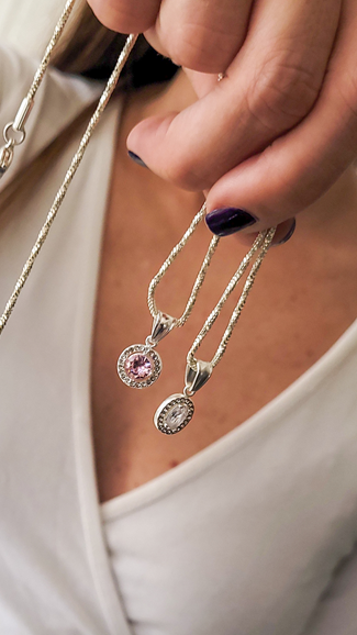 Dije con Strass color rosa y crital en Acero Blanco Dije con Strass color rosa y crital en Acero Blanco