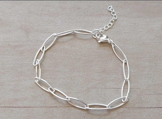 Pulsera Eslabones Ovalados en Acero Blanco