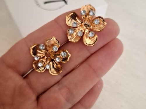 Aros Flores con Puntos de Luz - Dorados