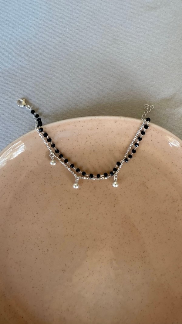 Pulsera Doble Negra más Bolitas - Acero Blanco