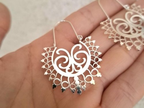 Argollas Estilo Hindú en Acero blanco Argollas Estilo Hindú - Acero Blanco