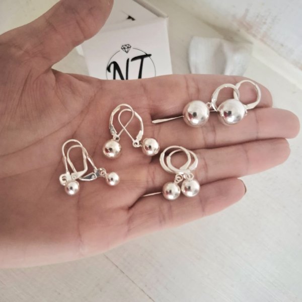 WhatsApp Image 2025-08-01 at 23.33.07 Argollas Brisura Bolitas - Plata 925