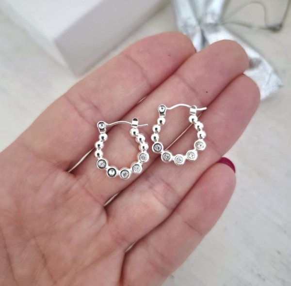 Argollitas Bolitas y punto luz - Acero Blanco