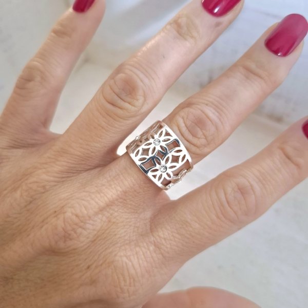 Anillo Flores - Acero Blanco