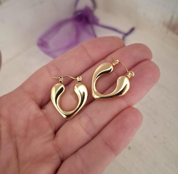 Aros Corazón Liso - Acero Dorado