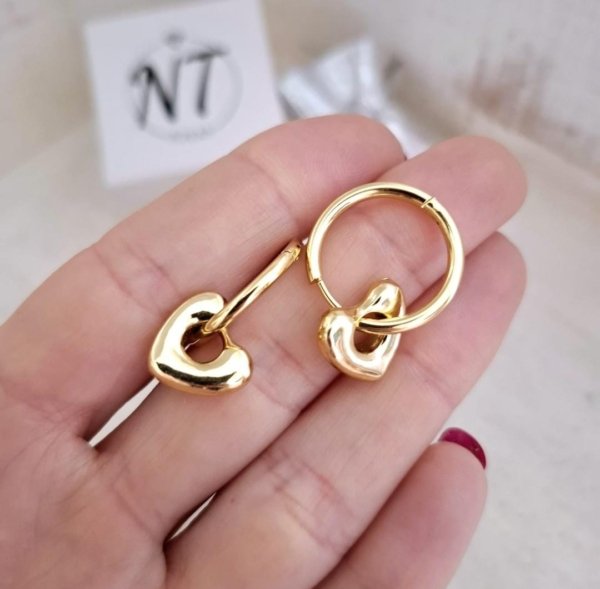 Argollas Corazón Calado - Acero Dorado