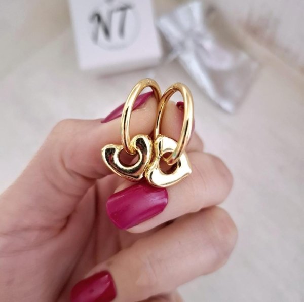 Argollas Corazón Calado - Acero Dorado