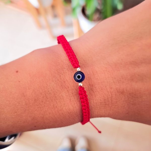Pulsera  macramé ojo turco. plata 925